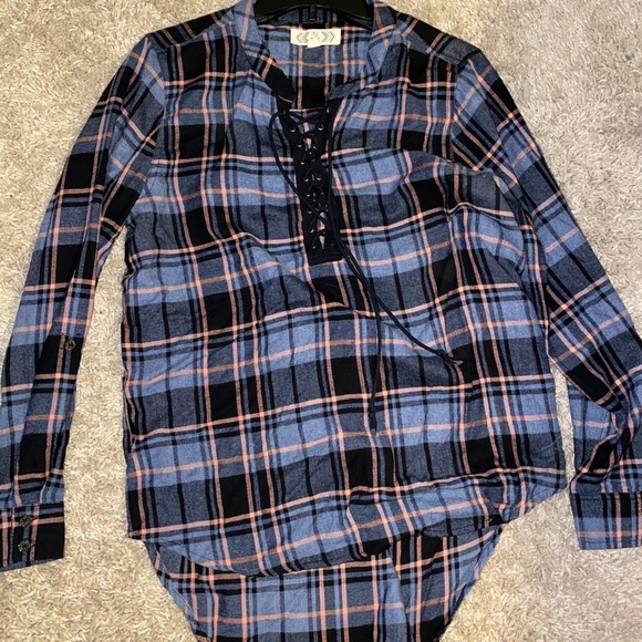 Sweaters size large - Picture 3 of 3